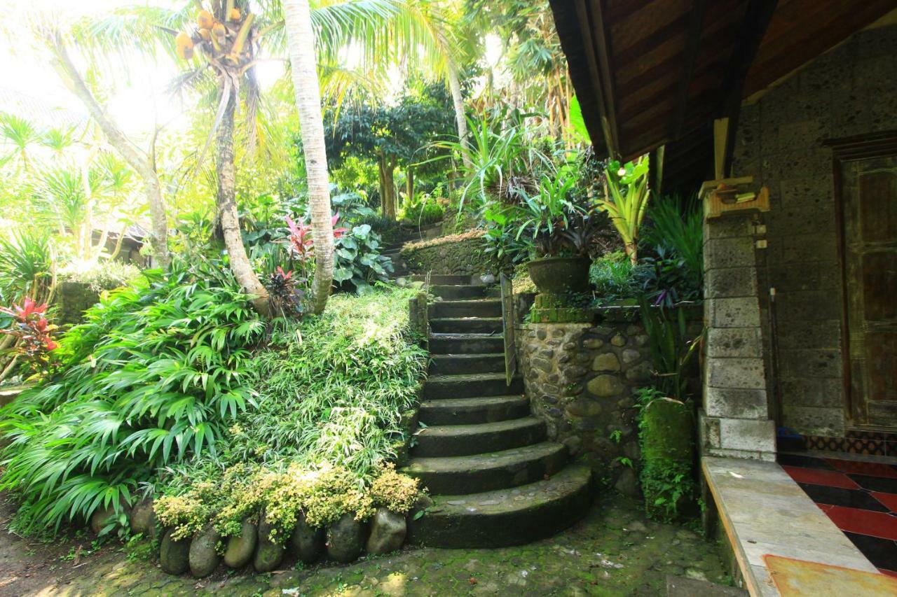 Tegal Pendet With River Views Ubud Exterior foto